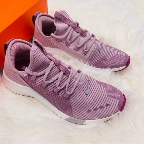 Nike Air Zoom Elevate - Picture 3 of 6